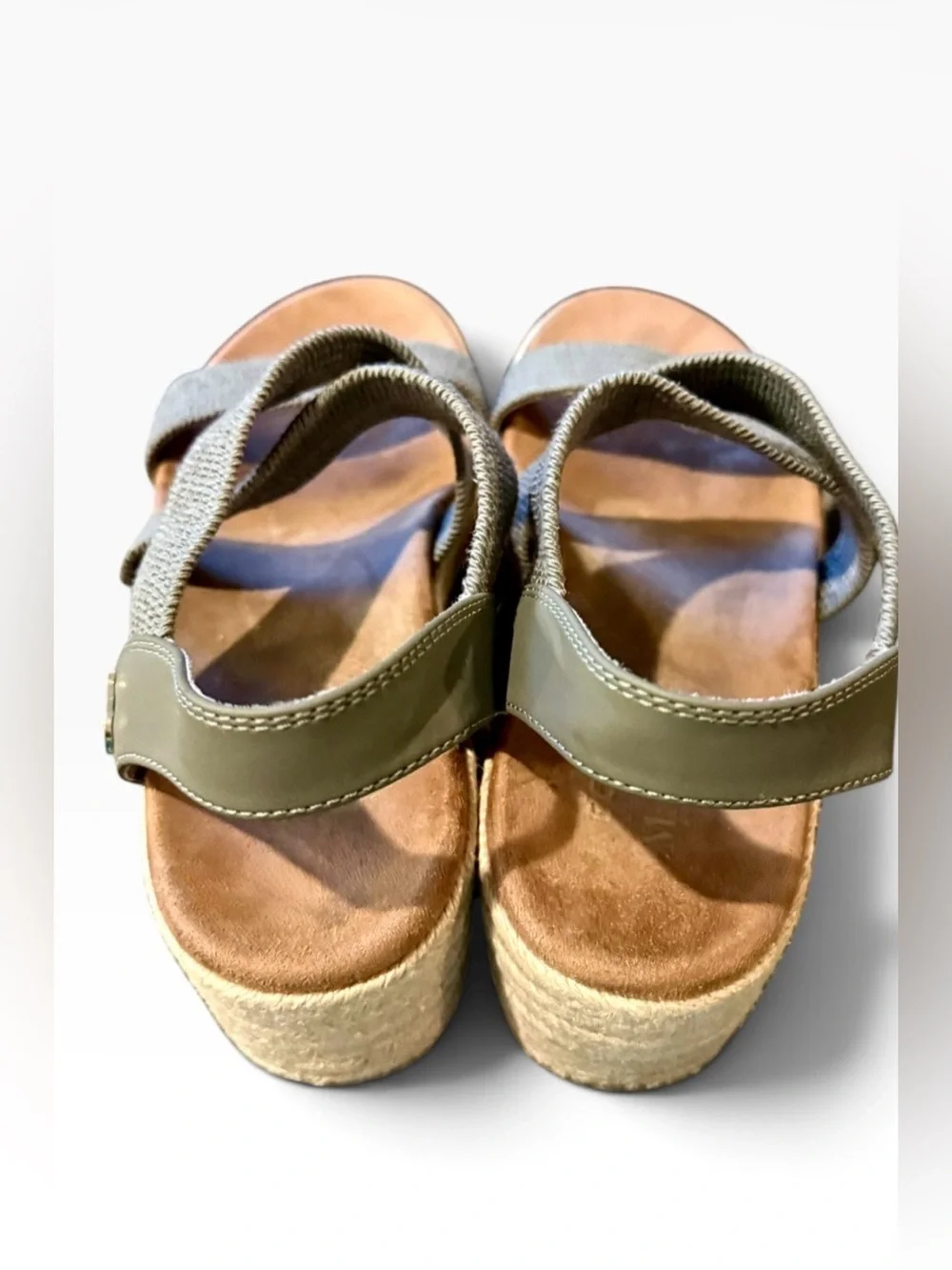 Skechers Martha Stewart Arch Fit Beverlee -Brentwood Wedged Heel Sandals